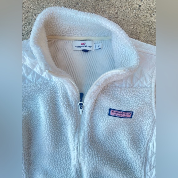 Vineyard vines white Sherpa Fleece Vest Size XSmall - Picture 3 of 5